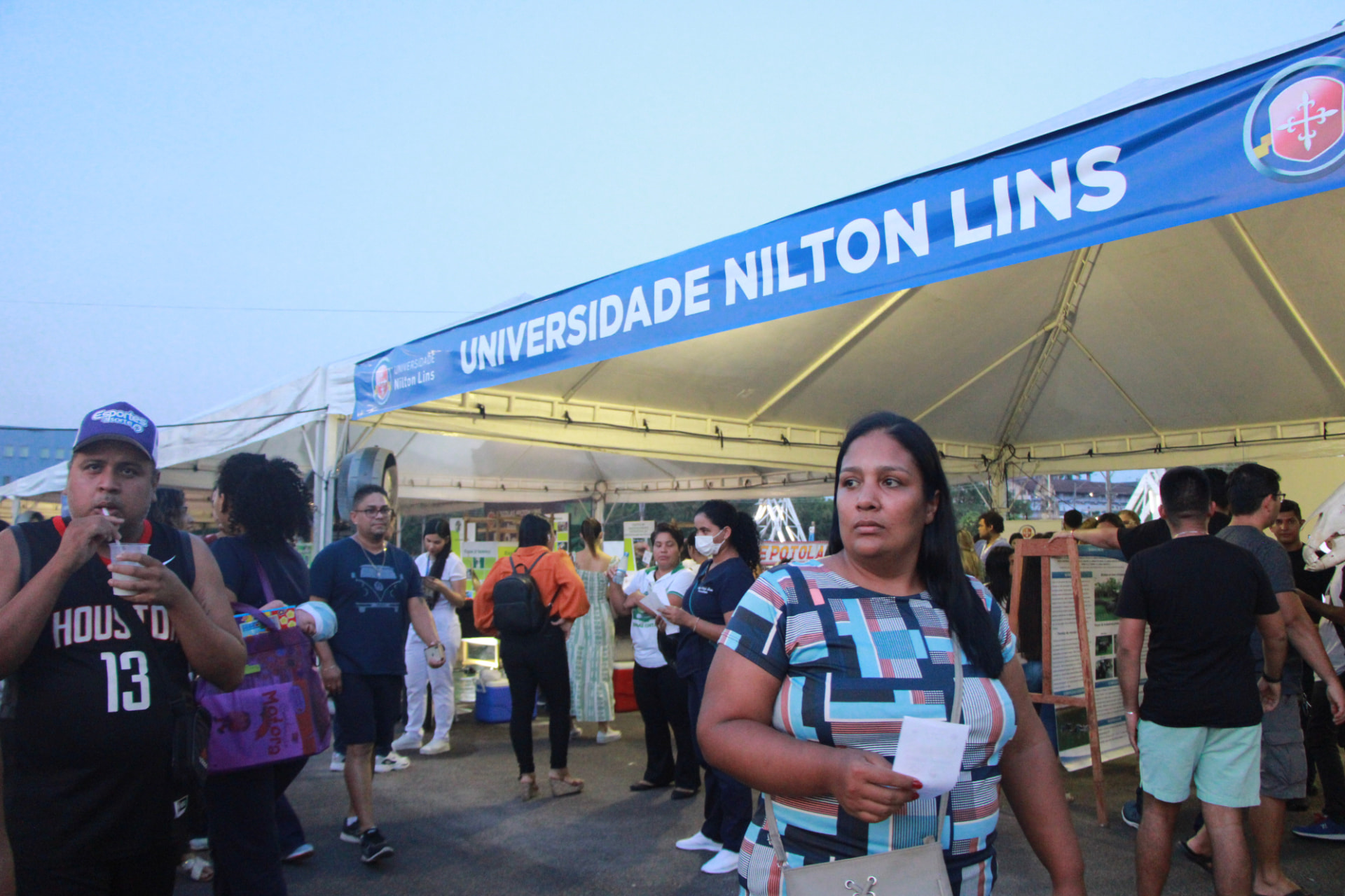 Tenda da Universidade Nilton Lins