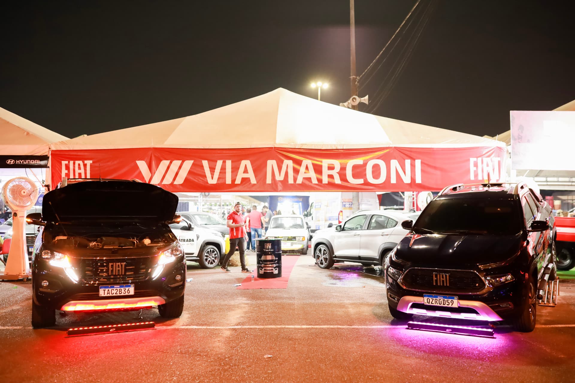 Stand automotivo Via Marconi