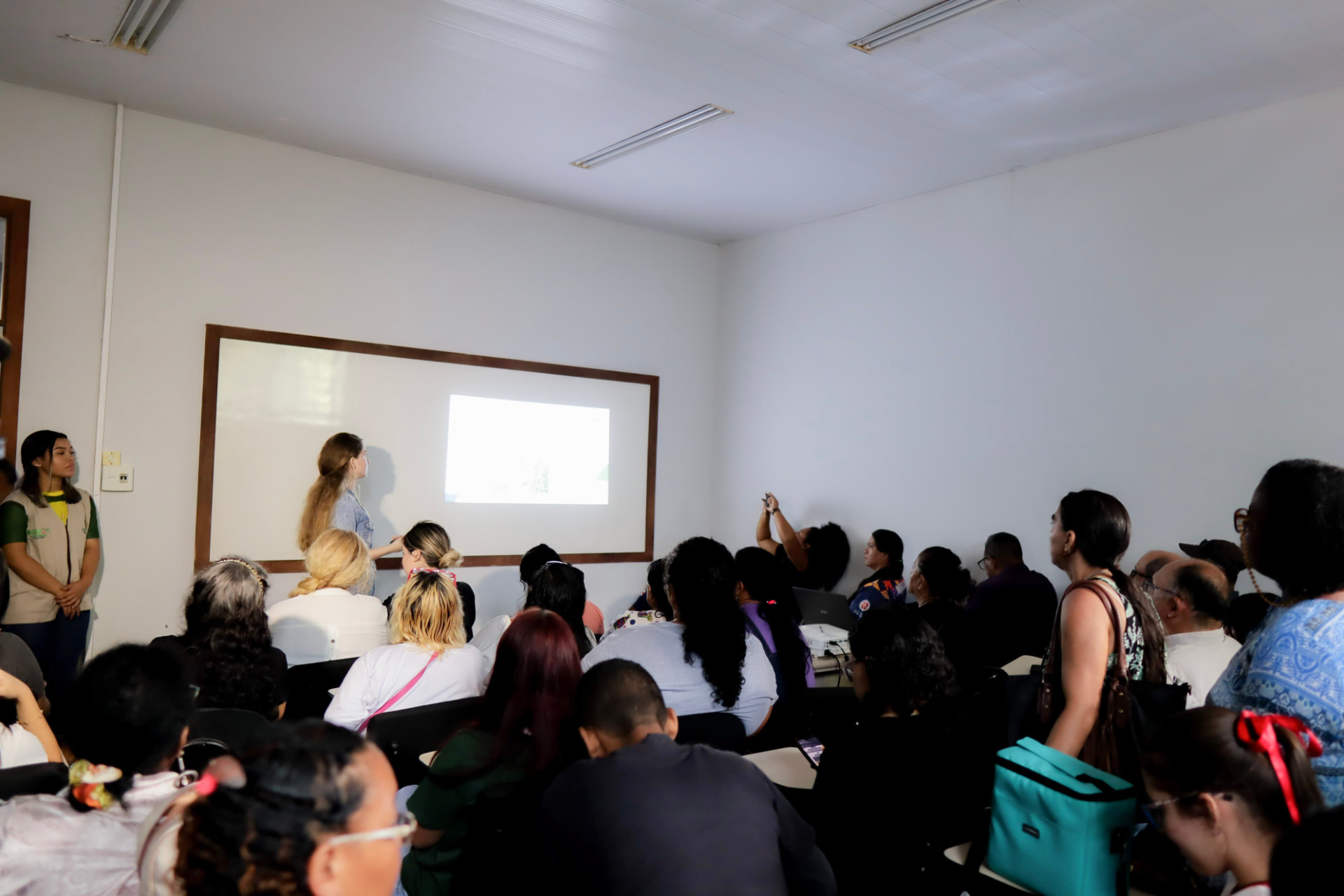Sala cheia na programação técnica