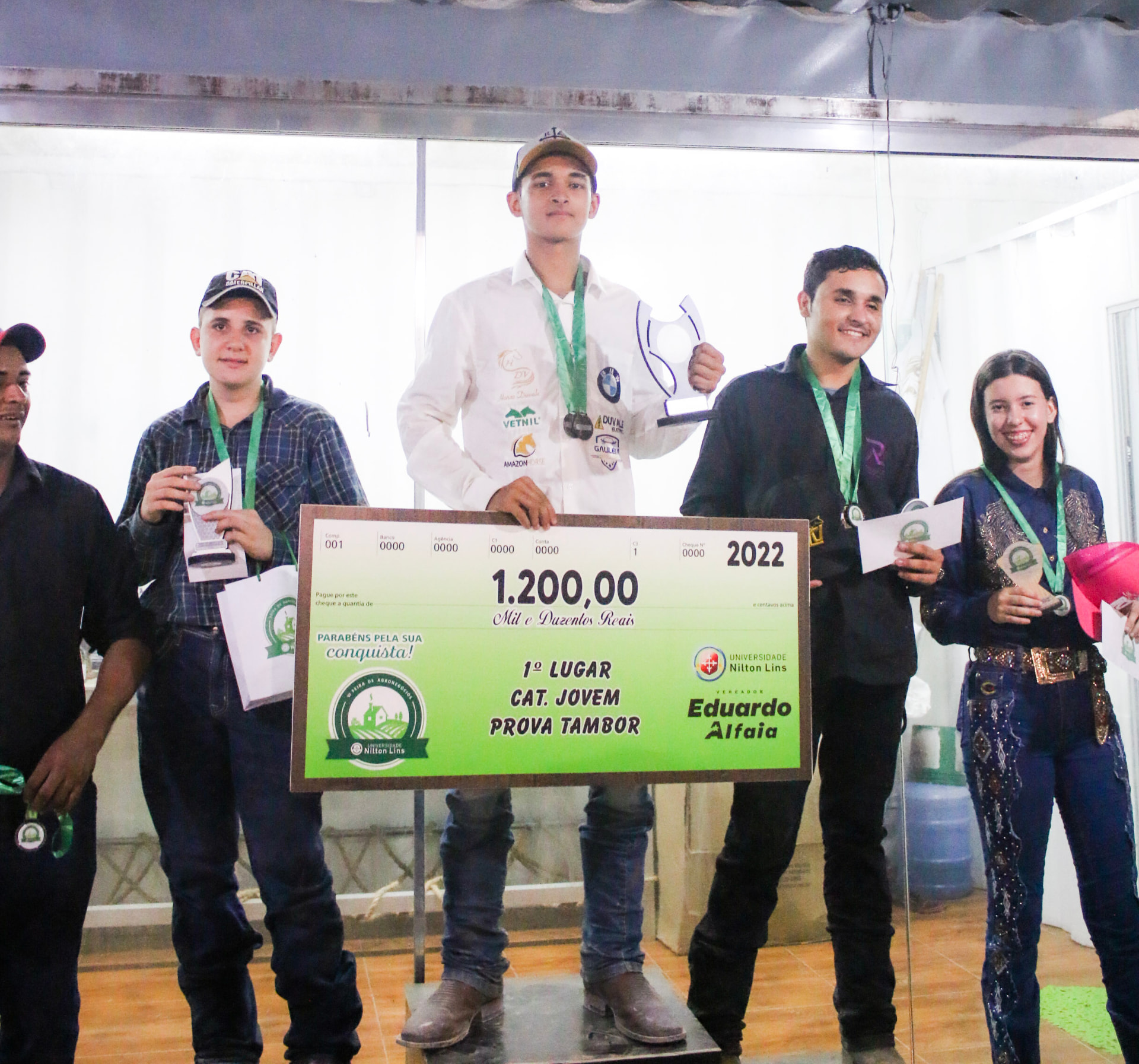 Pódio da prova do tambor — categoria jovem