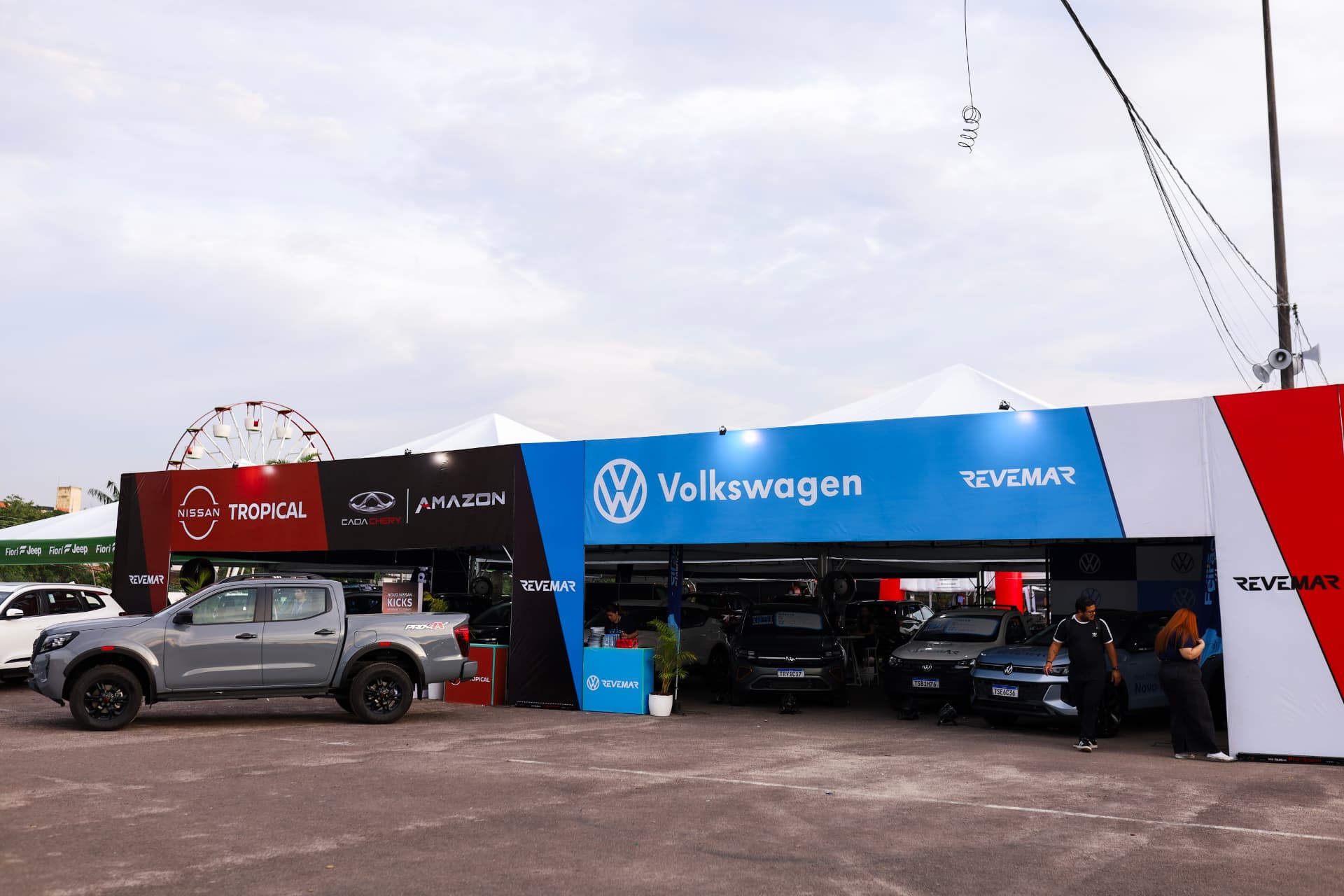Stands Nissan, Chery e Volkswagen