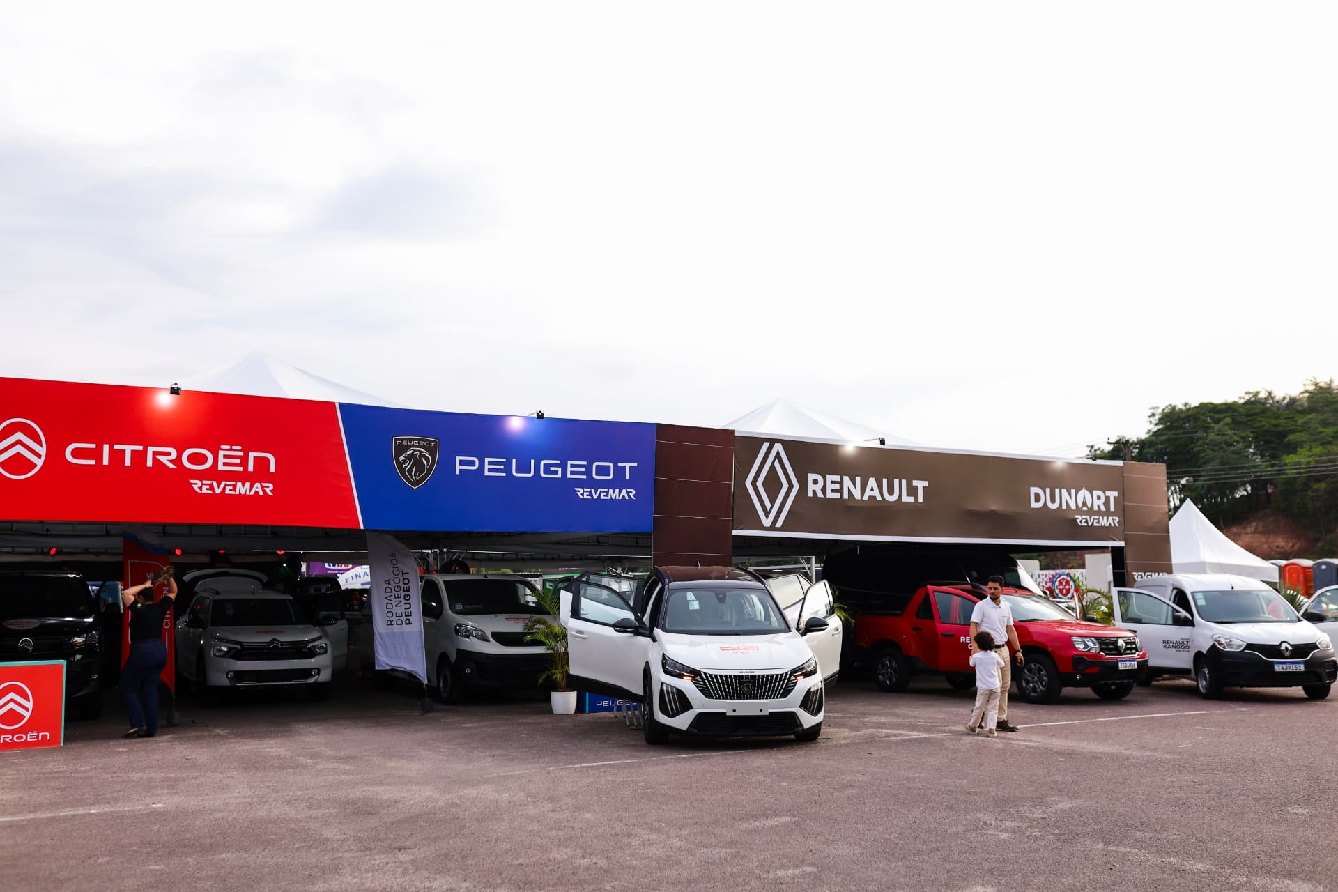 Citroën, Peugeot e Renault