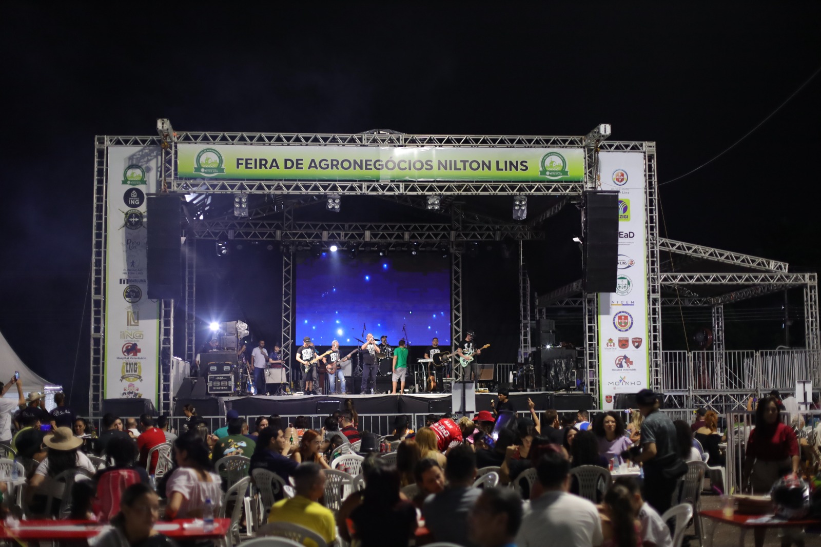Noites lotadas no palco principal